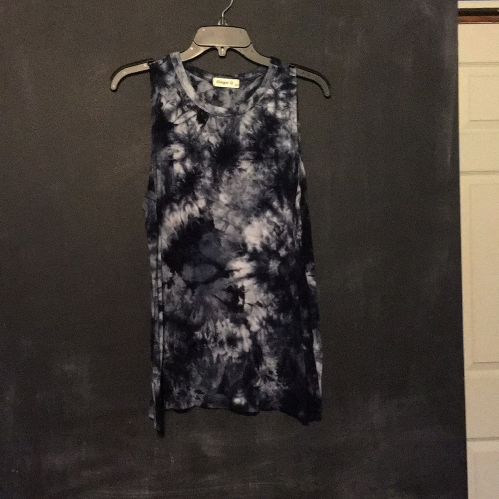 Large  dyed blouse